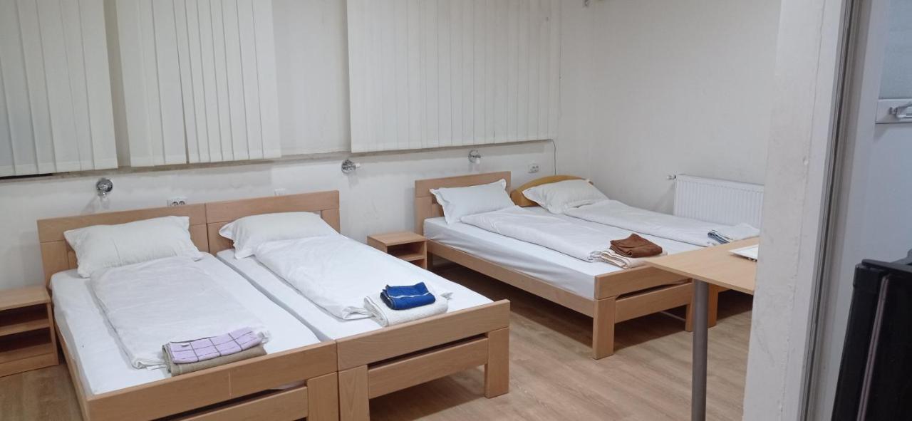 Holiday Apartments Subotica Exterior foto